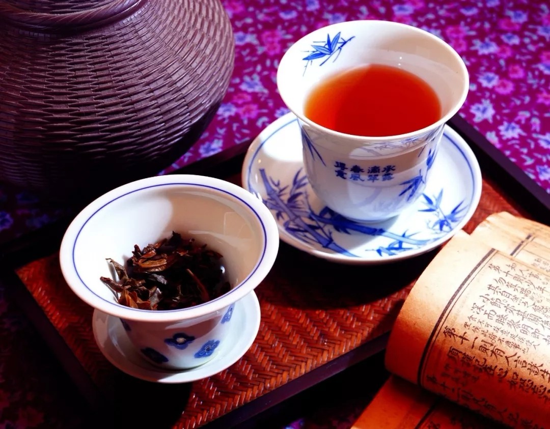 林美茂 、全定旺 ：”品茗”的审美属性与中国茶道的本质